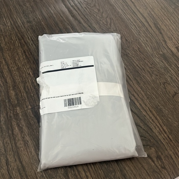 Pottery Barn Classic Gray Pillowcase Set - Picture 4 of 4